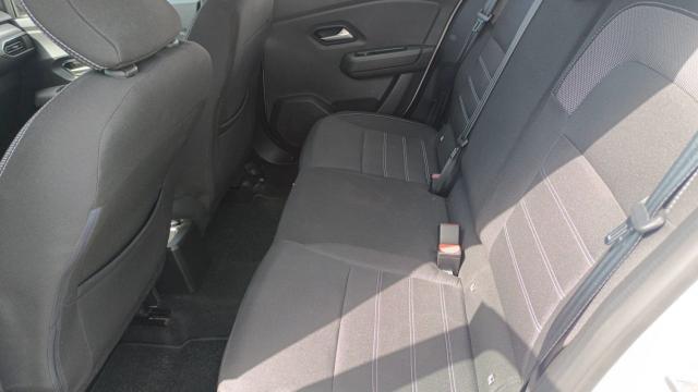 Dacia Sandero image 9