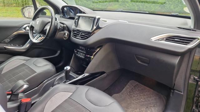 Peugeot 2008 image 4