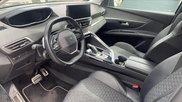 Peugeot 5008 image 7