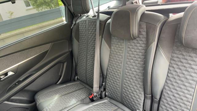 Peugeot 5008 image 8