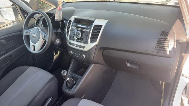 Kia Venga image 3