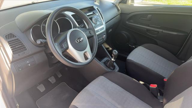 Kia Venga image 6