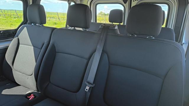 Renault Trafic image 2