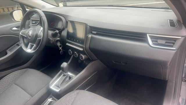 Renault Clio image 9