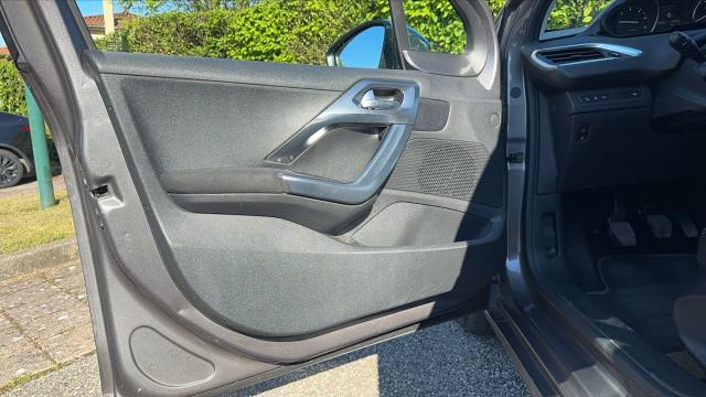 Peugeot 2008 image 9
