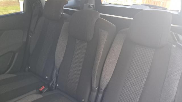 Peugeot 5008 image 5