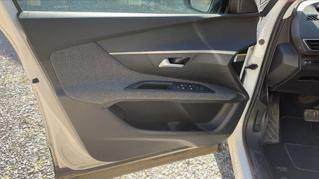 Peugeot 3008 image 5