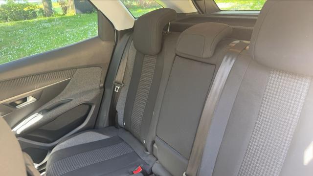 Peugeot 3008 image 4