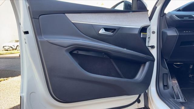 Peugeot 5008 image 7