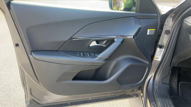 Peugeot 2008 image 4