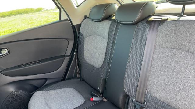 Renault Captur image 1