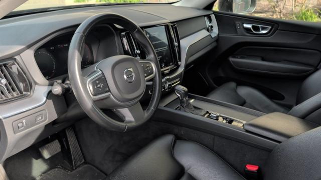 Volvo Xc60 image 6