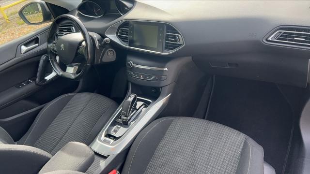 Peugeot 308 Sw image 1