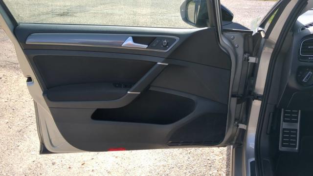 Volkswagen Golf image 5