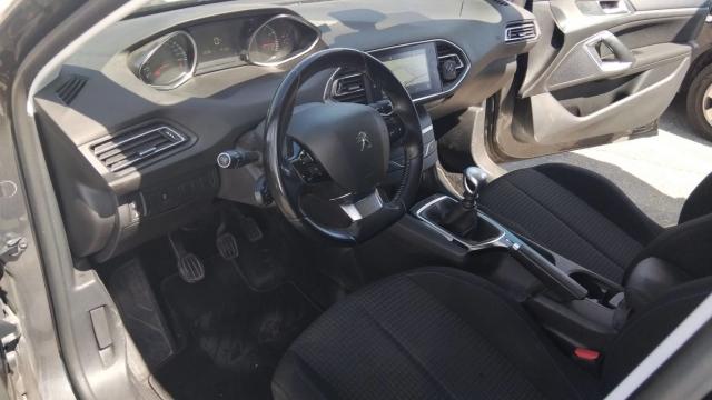 Peugeot 308 image 7