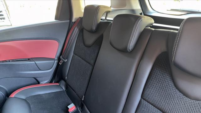 Renault Clio Estate image 8