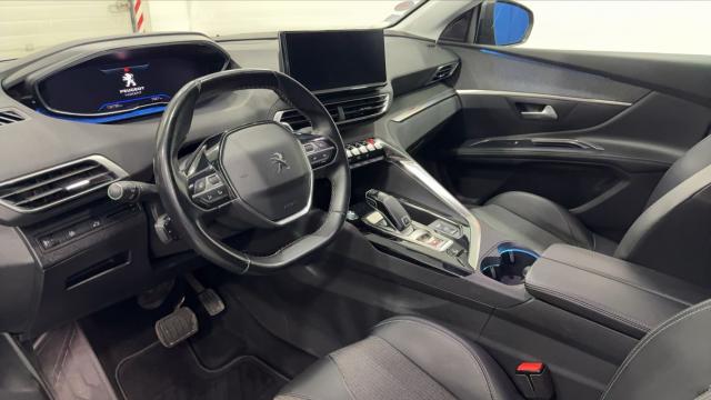 Peugeot 5008 image 9