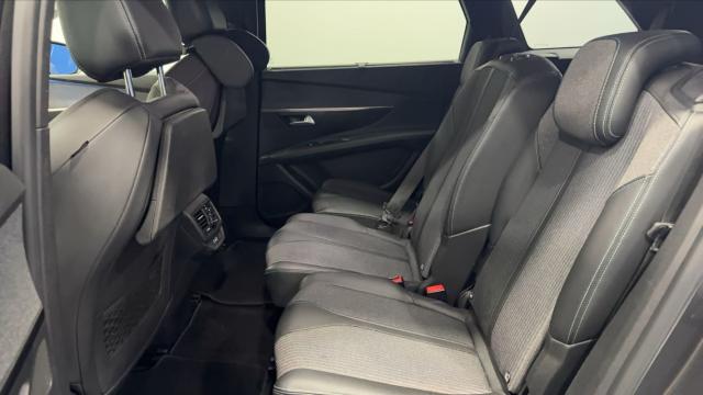 Peugeot 5008 image 6