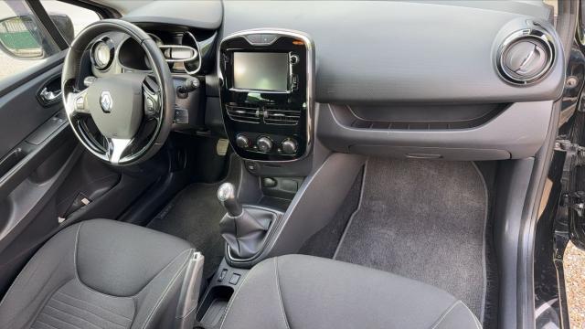 Renault Clio image 9