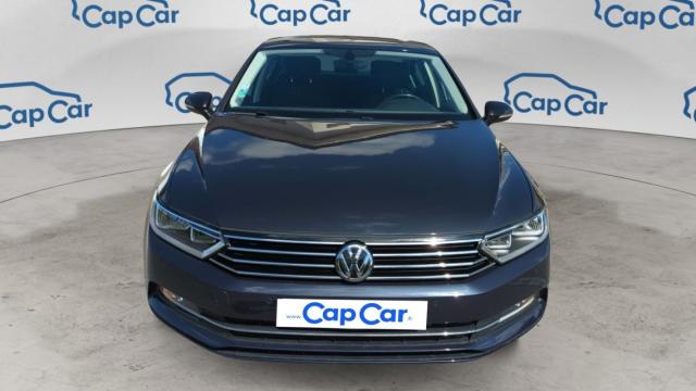 Volkswagen Passat image 2