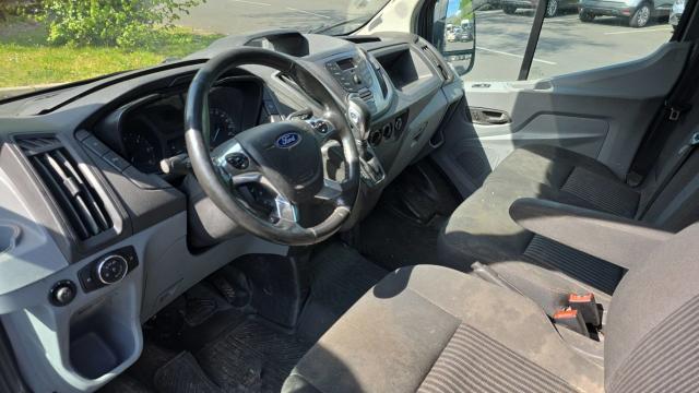 Ford Transit image 5