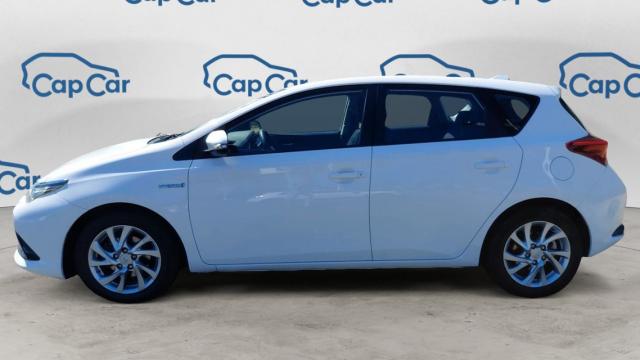 Toyota Auris image 8