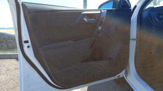 Toyota Auris image 1