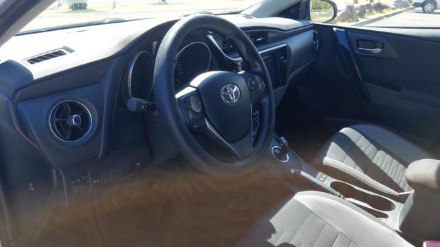 Toyota Auris image 3