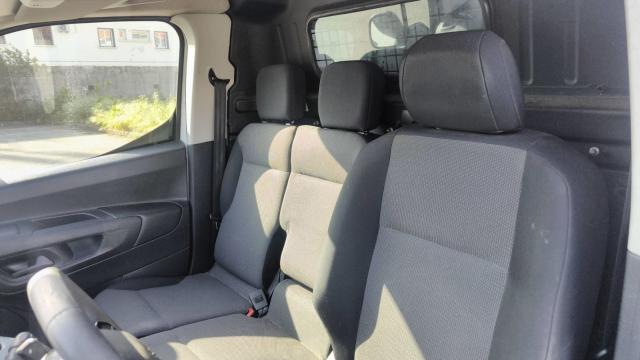 Peugeot Partner image 2