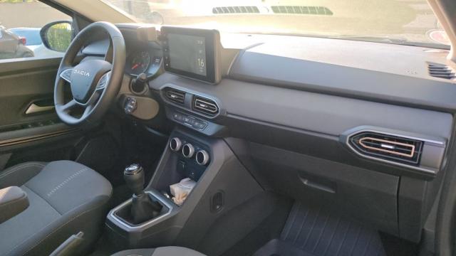 Dacia Sandero image 9