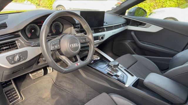 Audi A4 image 6