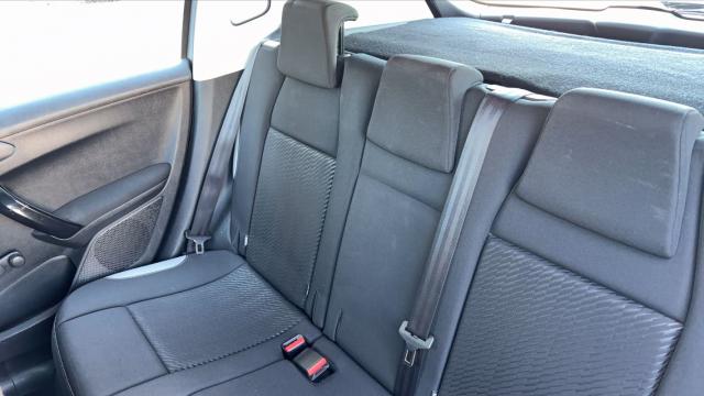 Peugeot 2008 image 8