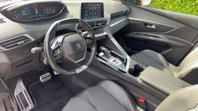 Peugeot 3008 image 1