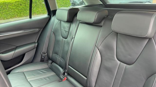 Skoda Octavia image 4