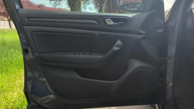 Renault Mégane image 6