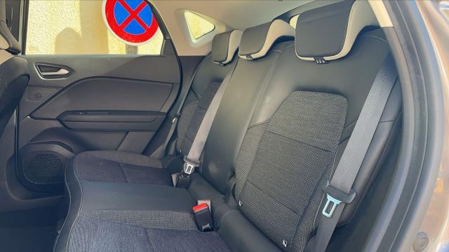 Renault Captur image 6