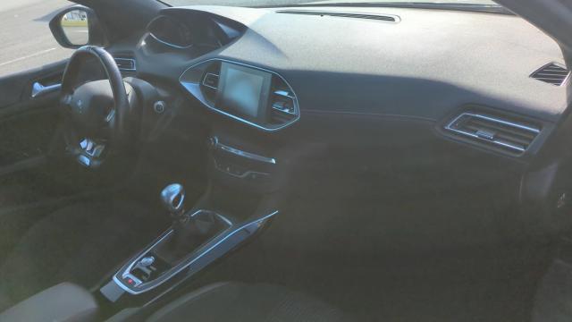 Peugeot 308 Sw image 2