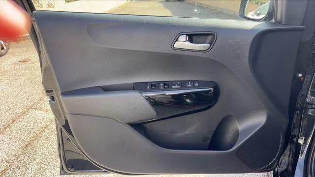 Kia Picanto image 4