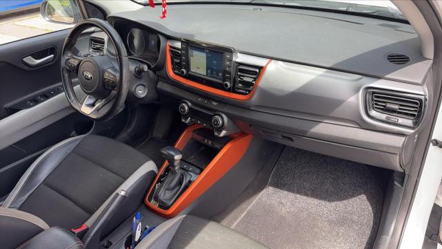 Kia Stonic image 2