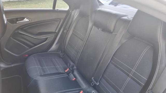 Mercedes Benz Classe Cla image 3