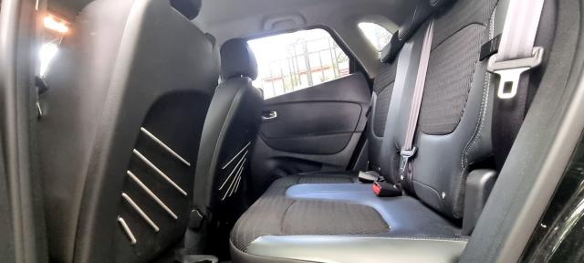 Renault Captur image 8
