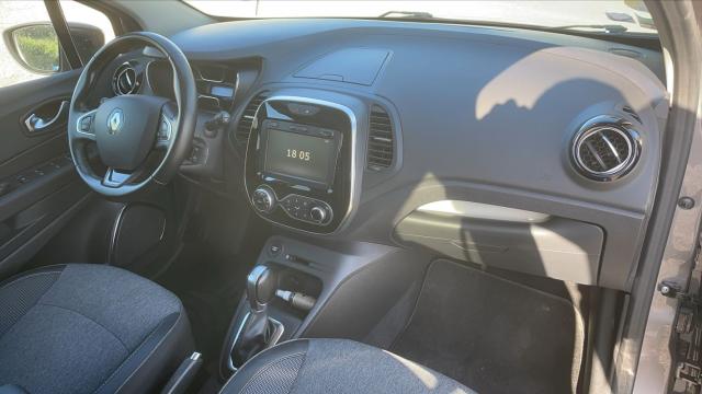 Renault Captur image 8