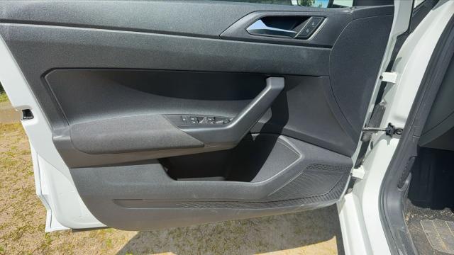 Volkswagen Polo image 5