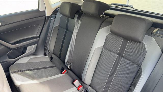 Volkswagen Polo image 8