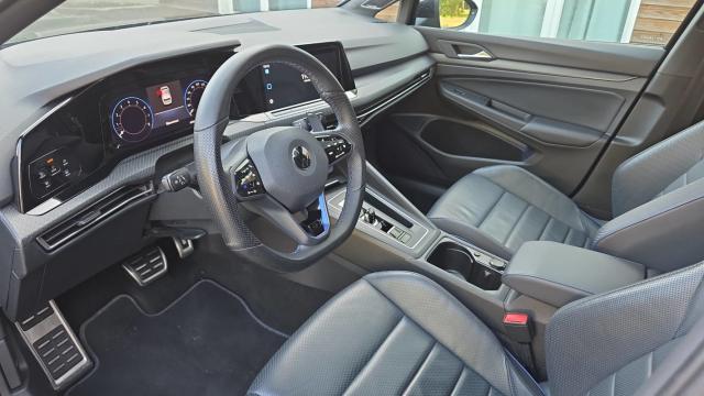 Volkswagen Golf image 6
