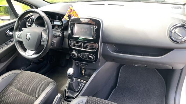 Renault Clio image 2
