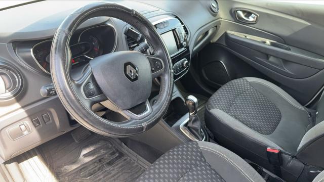 Renault Captur image 7