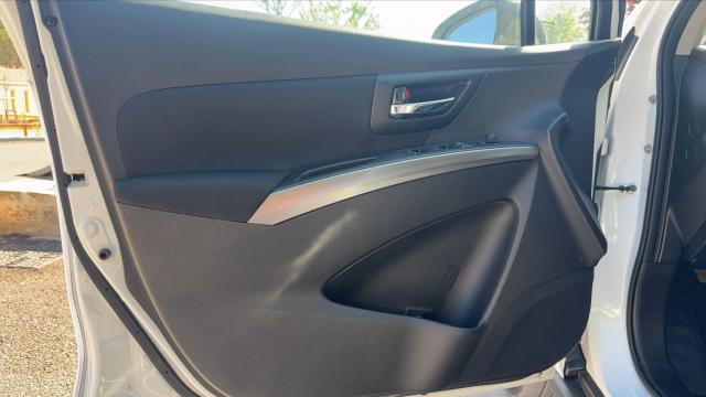 Suzuki S-Cross image 9