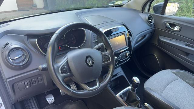 Renault Captur image 2