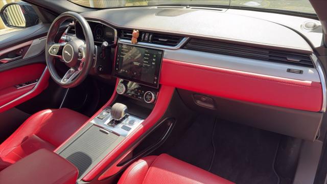 Jaguar F-Pace image 7